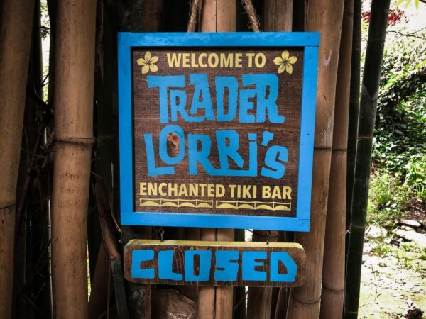 Trader Lorri's Tiki Bar Closed.