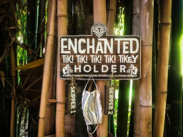 Enchanted Tiki Tiki Tike Holder.