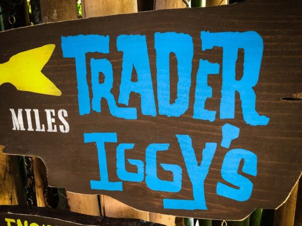 Trader Iggy's Miles signpost