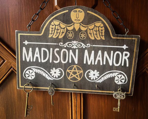 Custom Salem Tombstone Inspired wood and paint key holder, hand crafted, custom colors, rustic, for witches, pagans, aged, unique halloween - Image 8